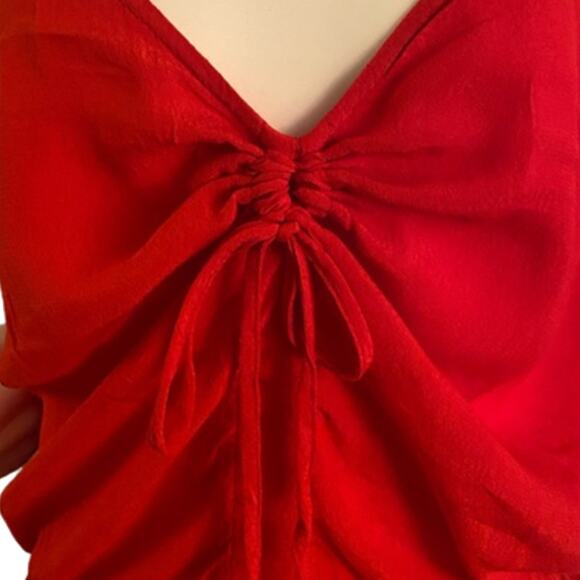 NWT Express Sweetheart Shirred Keyhole Red Peplum Top Small - Picture 6 of 10